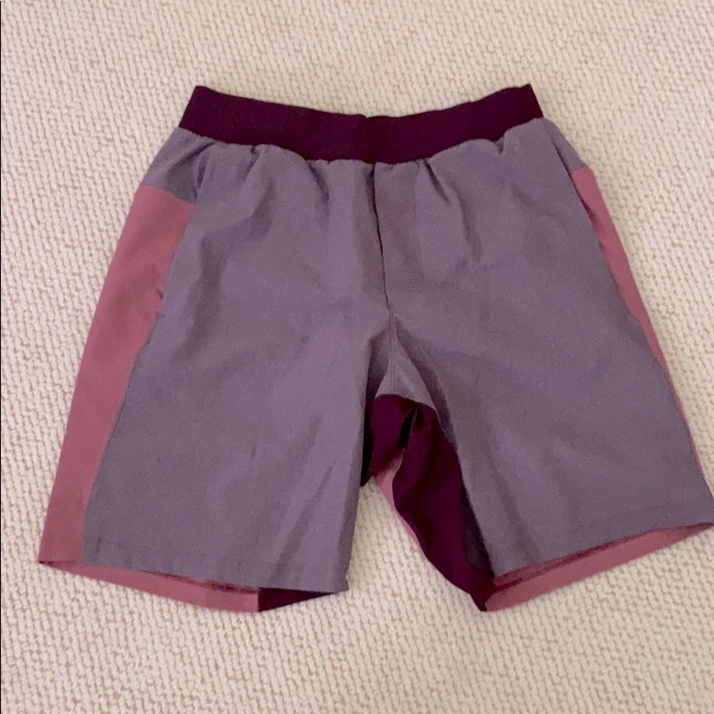 Men’s Lululemon Shorts with Liner
